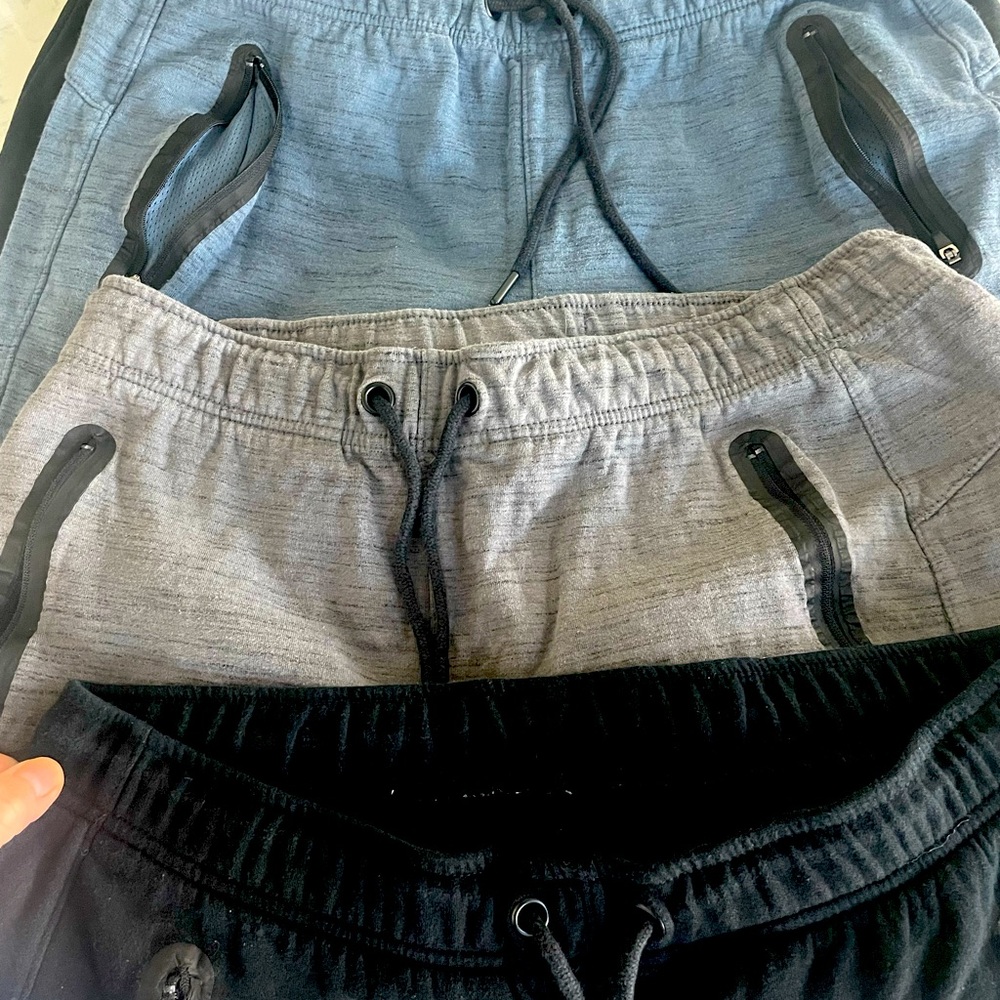 Old navy joggers blue grey black great condition size medium